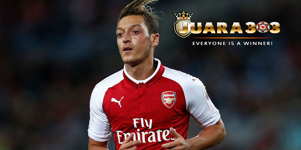 Sambut Musim Baru, Ozil Mendekam di Kamar Dingin