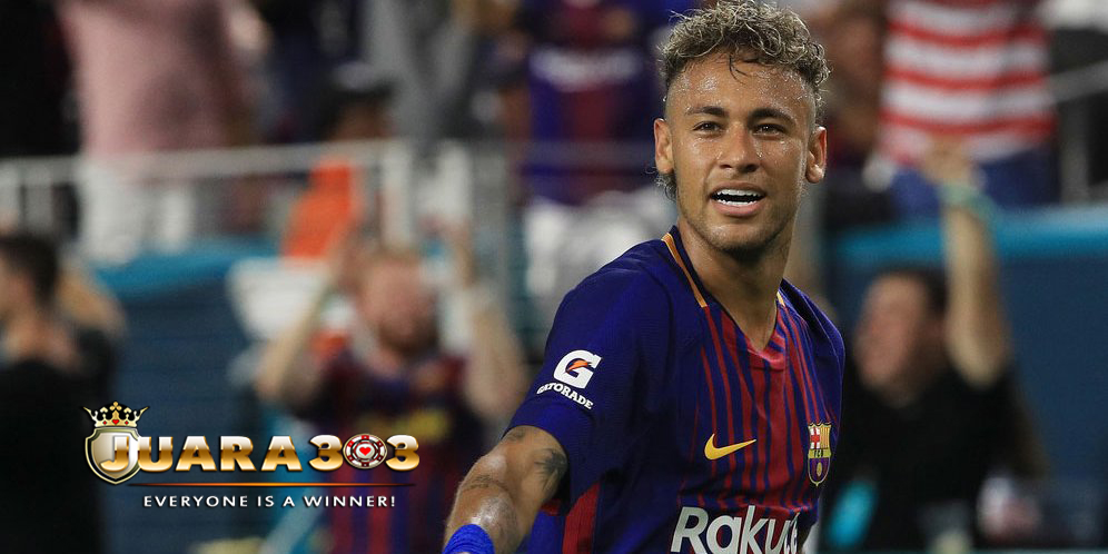 Alves : Neymar Harus Berani Meninggalkan Barcelona