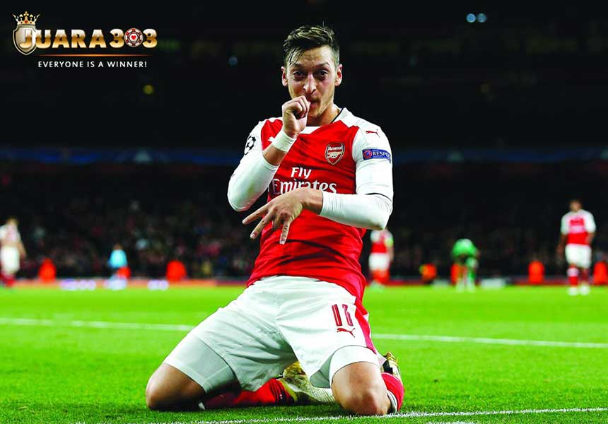 MESUT OZIL