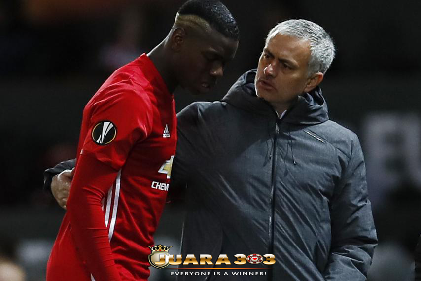 Cedera, Pogba Akan Absen Saat Manchester United vs Sevilla?