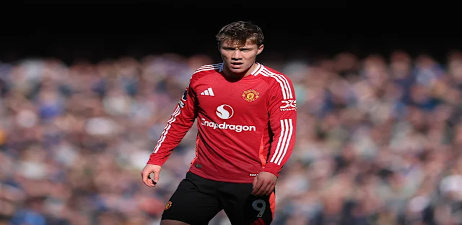 Rasmus Hojlund Manchester United dibidik Napoli