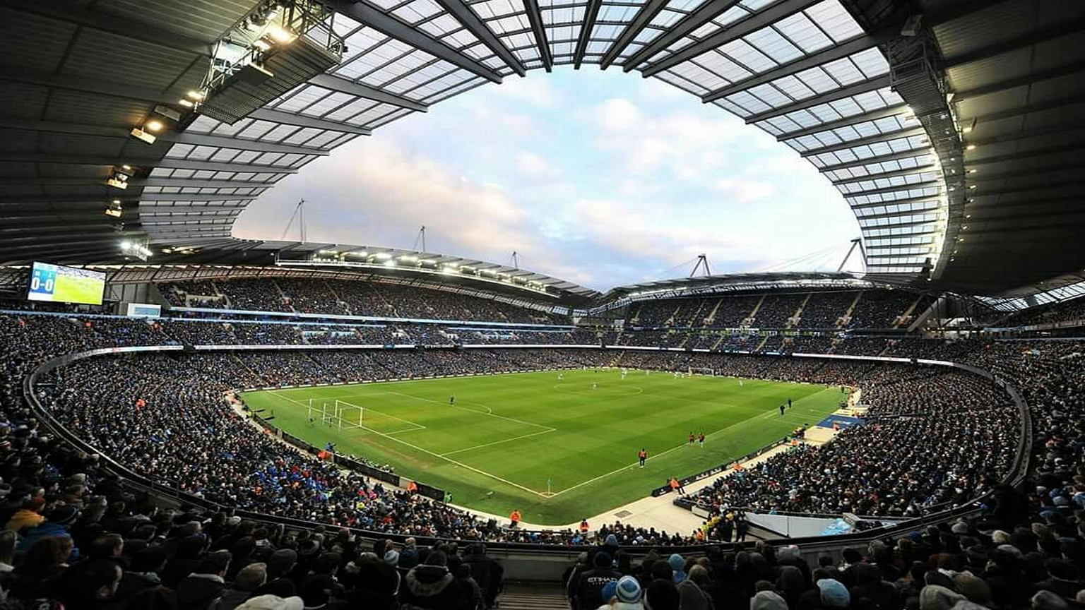 Pertandingan Man City vs Tottenham di Etihad Stadium