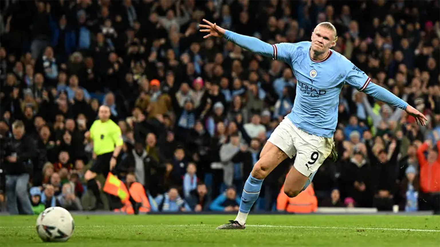 Manchester City Haaland pecahkan rekor Solskjaer dengan dua gol