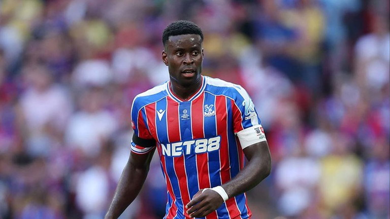 Marc Guehi, bek Crystal Palace, diminati Liverpool dan klub Eropa.