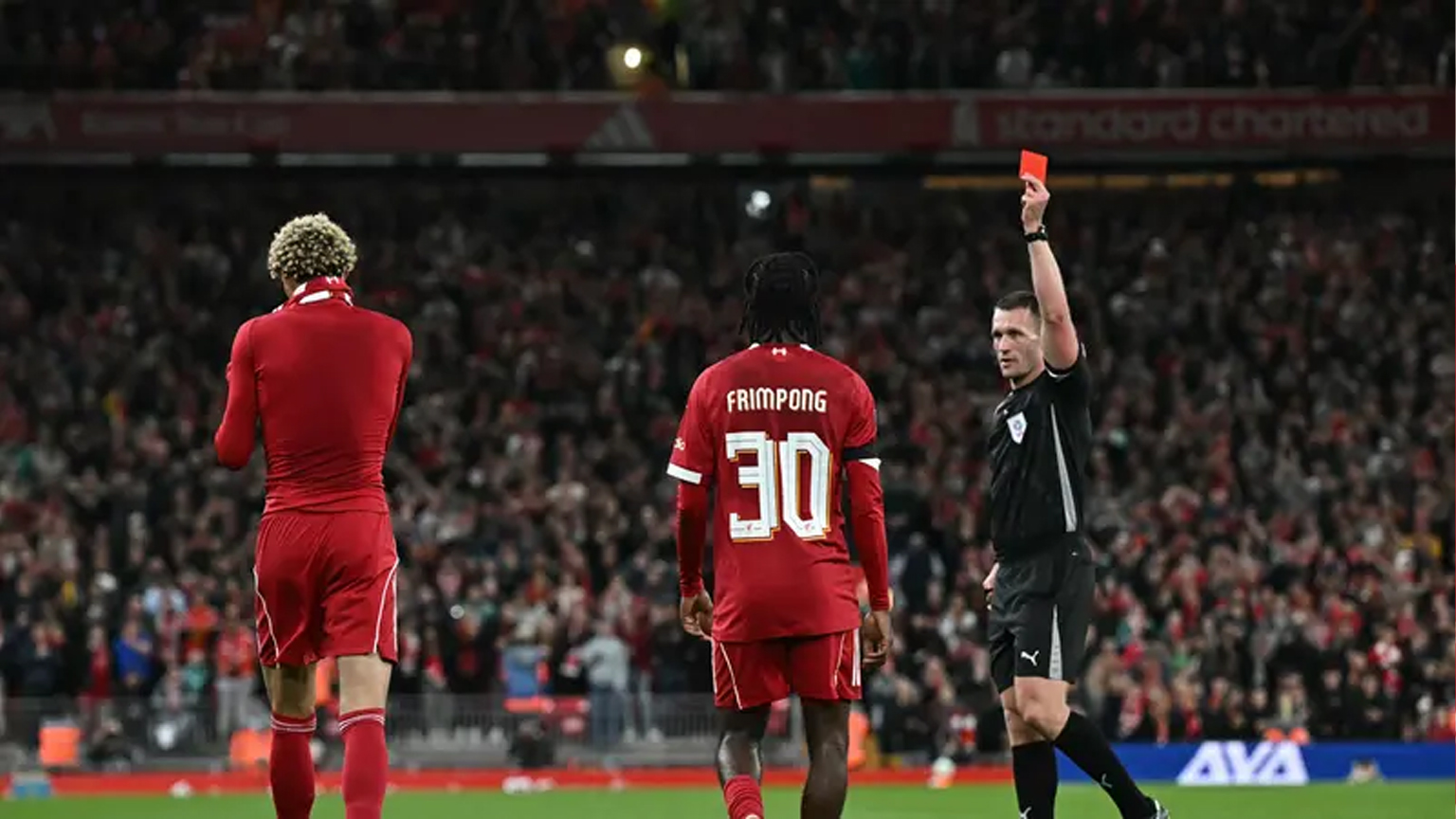 selebrasi berlebihan Hugo Ekitike setelah cetak gol